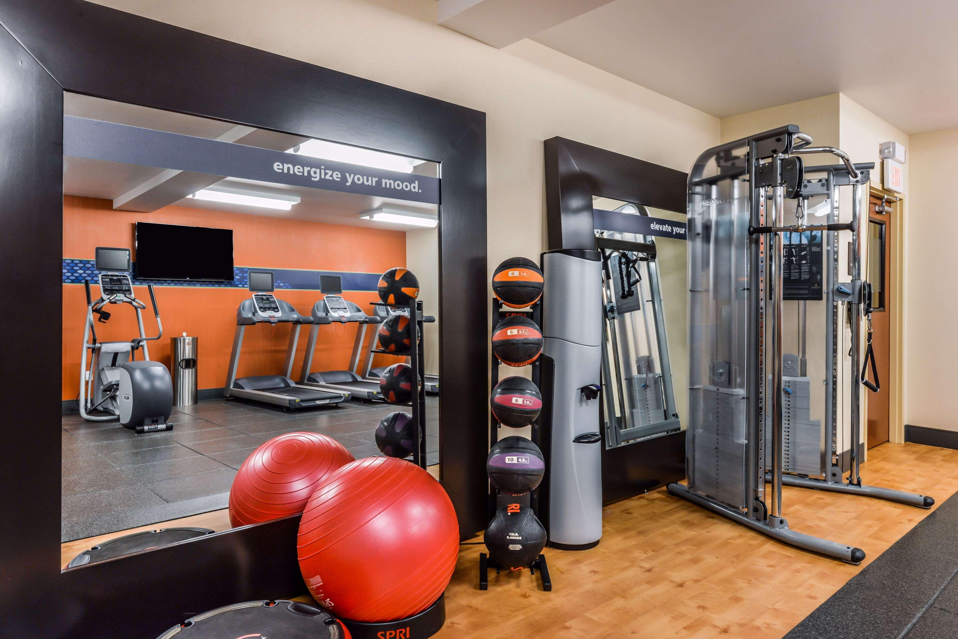 Hampton Inn & Suites Boulder North Экстерьер фото