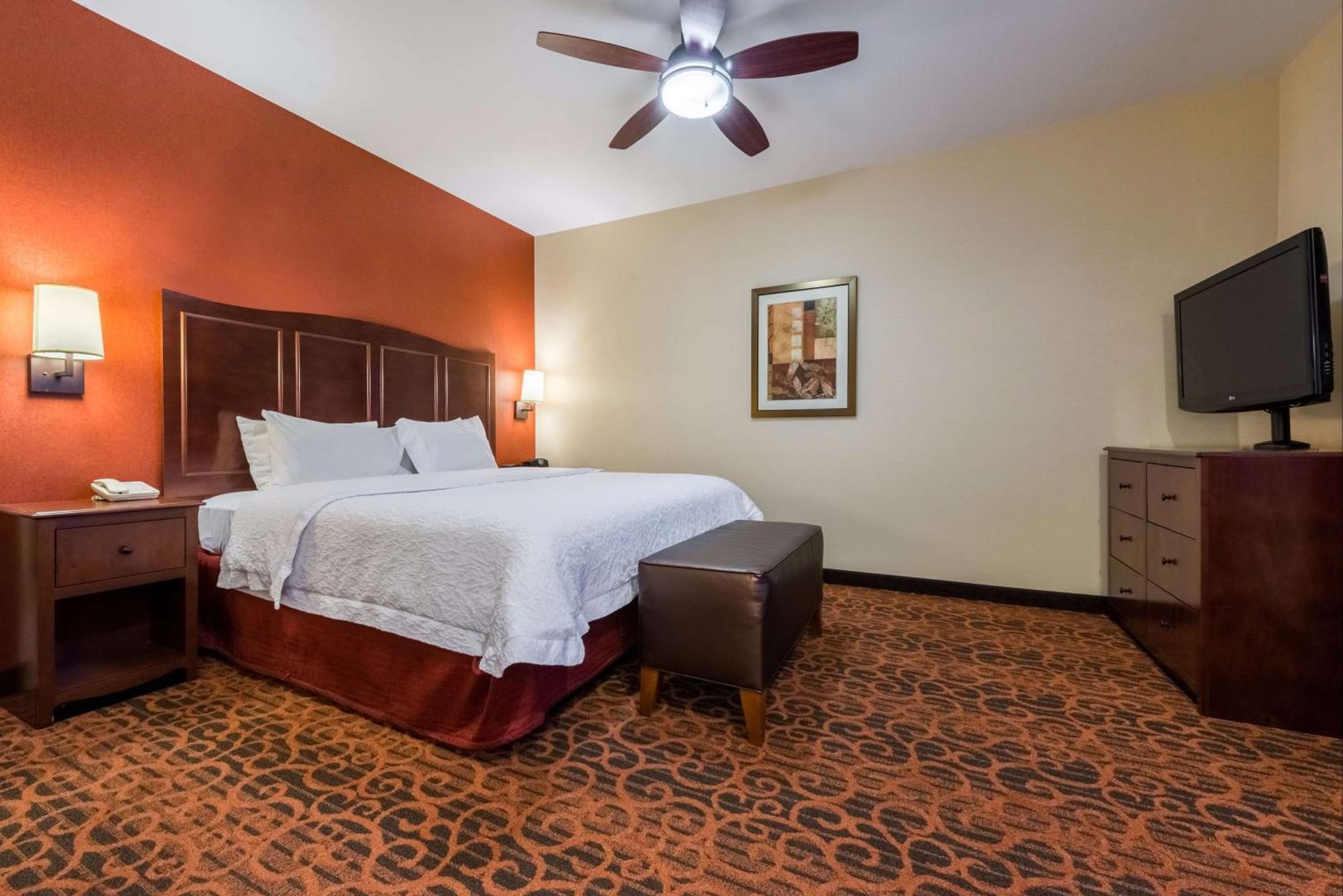 Hampton Inn & Suites Boulder North Экстерьер фото