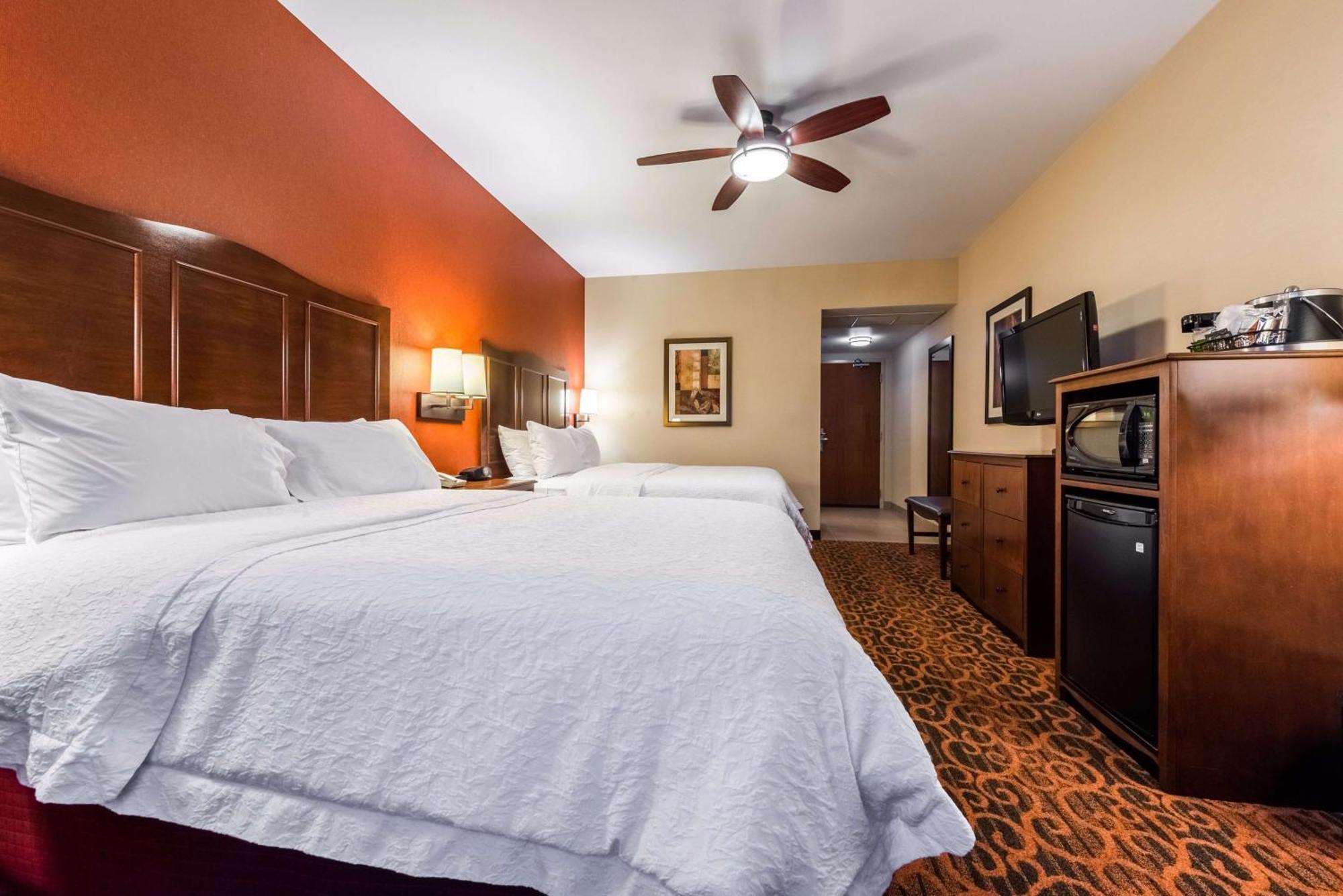 Hampton Inn & Suites Boulder North Экстерьер фото
