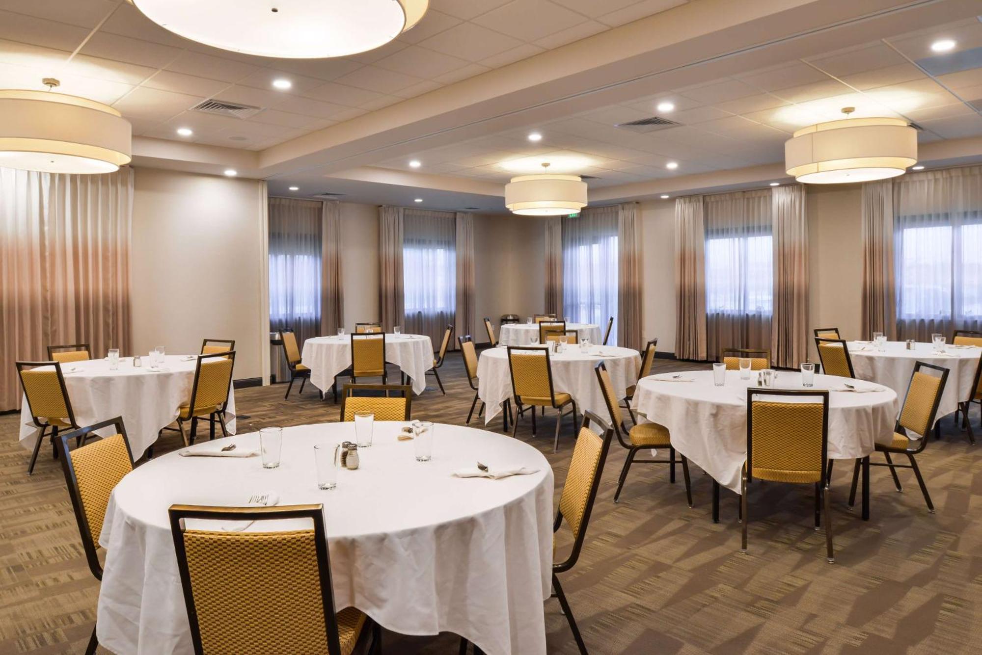 Hampton Inn & Suites Boulder North Экстерьер фото