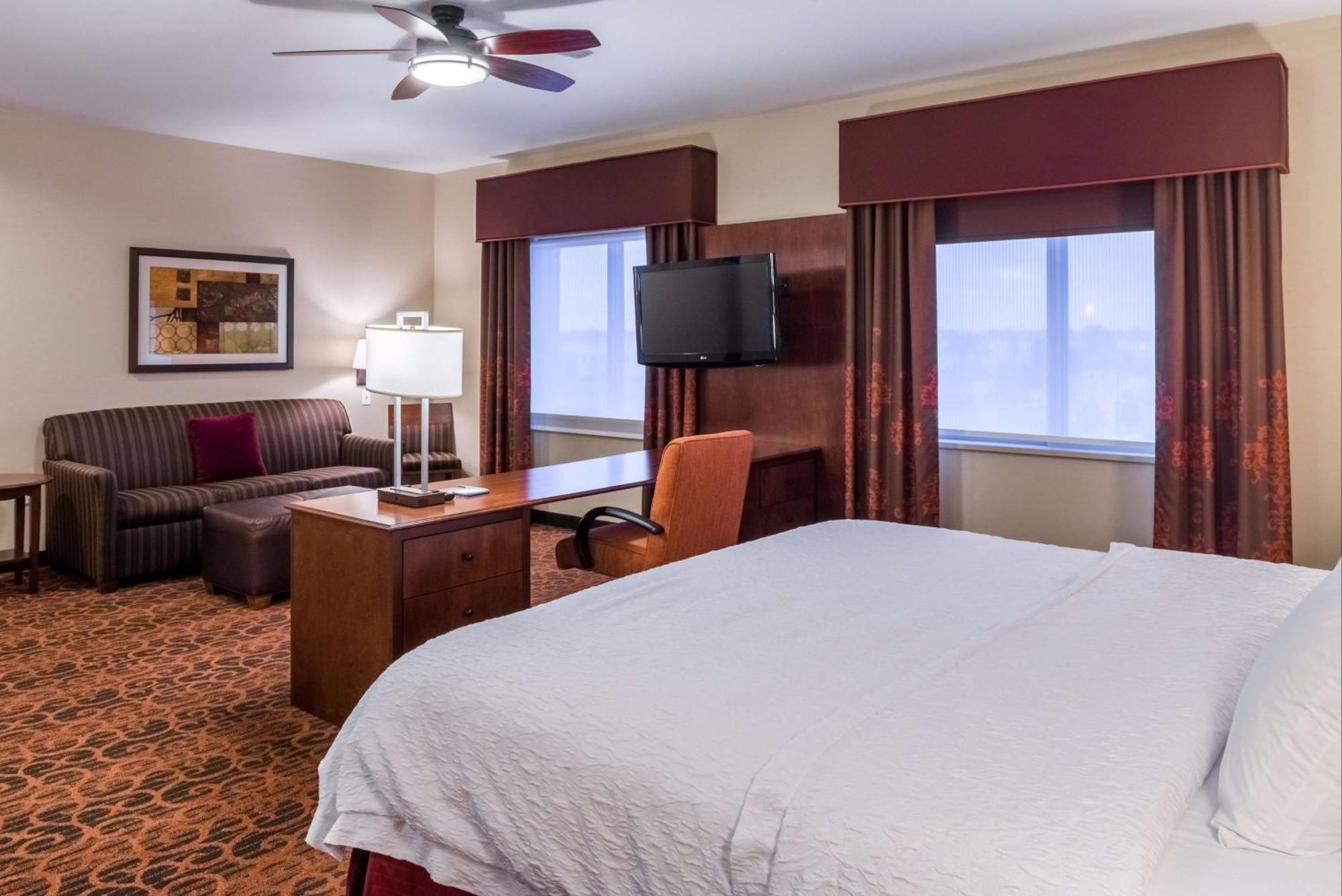 Hampton Inn & Suites Boulder North Экстерьер фото