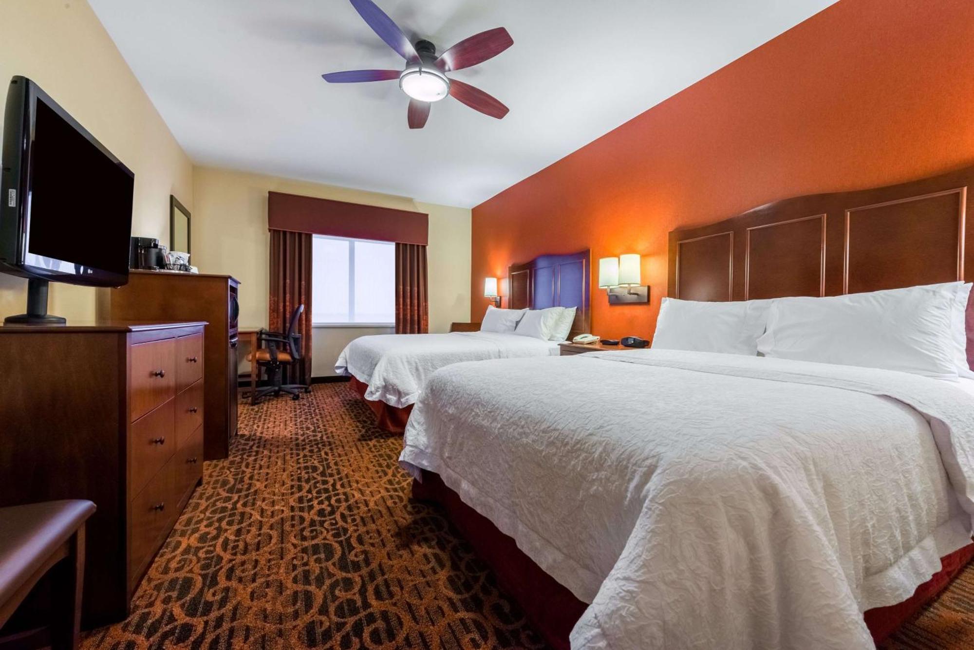 Hampton Inn & Suites Boulder North Экстерьер фото