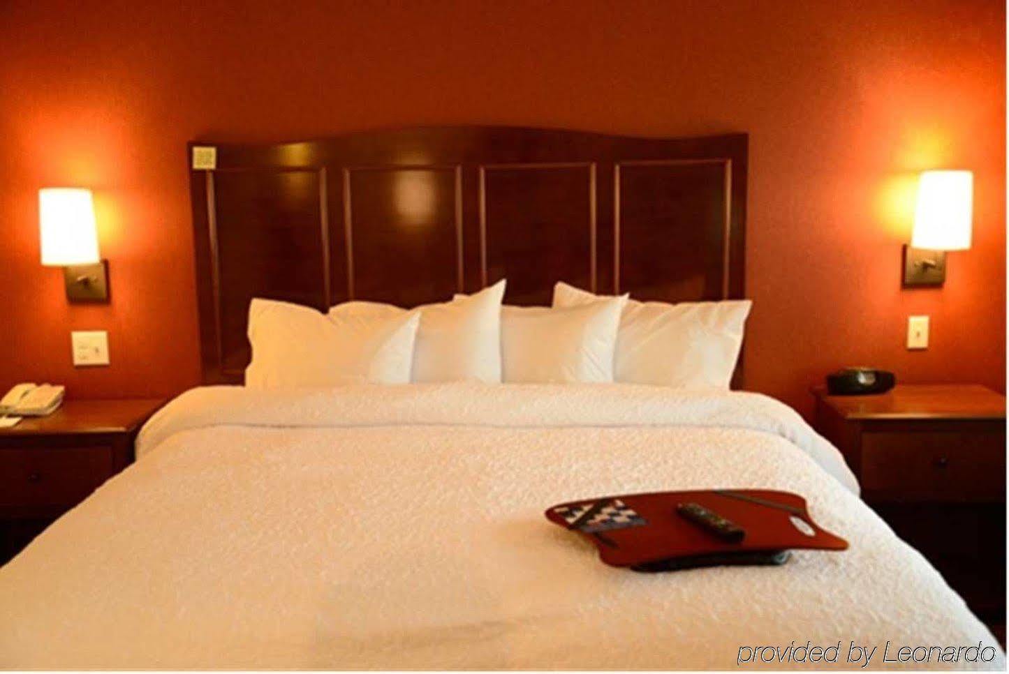 Hampton Inn & Suites Boulder North Экстерьер фото
